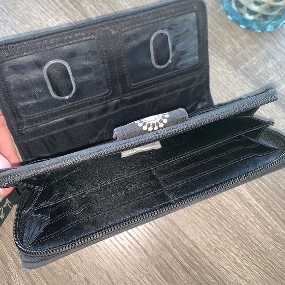 Vera Bradley wallet - Picture 4 of 4